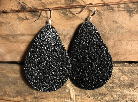 black-teardrop-leather-earrings