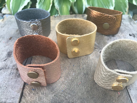 metallic-thick-cuff-leather-bracelet-solid-or-three-strap-sliced