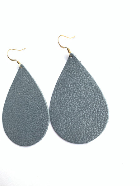 grey-teardrop-leather-earrings