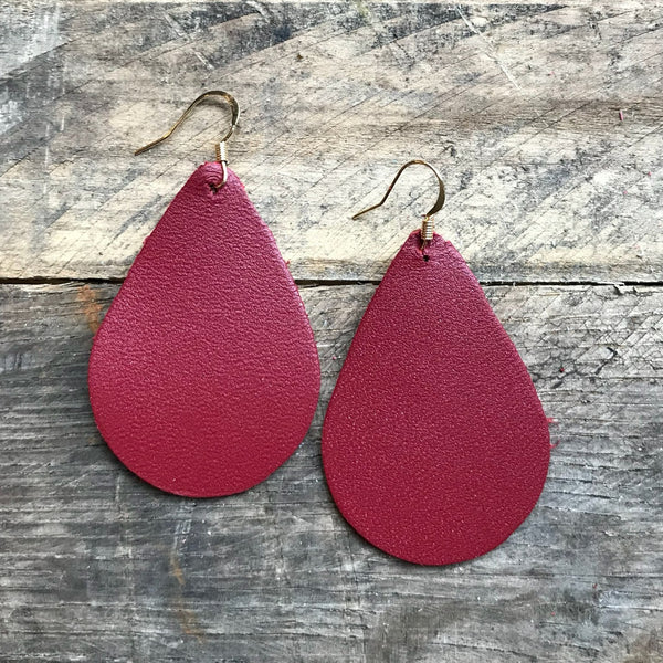 maroon-teardrop-leather-earrings
