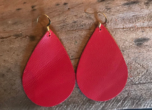 red-teardrop-leather-earrings
